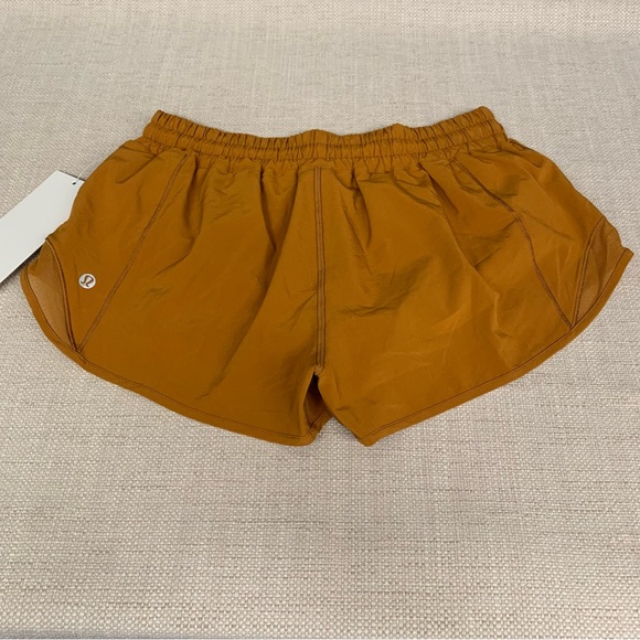 Lululemon Hotty Hot Short II *2.5"
Fools Gold NWT - Picture 3 of 5
